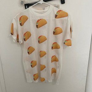 Rare - Taco Bell Brand T-Shirt with Taco Artwork